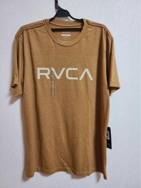 RVCA Tシャツ