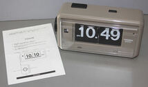 人気 TWEMCO パタパタ時計 AL-30 置時計 美品 グレー アラーム・ライト付き_画像1