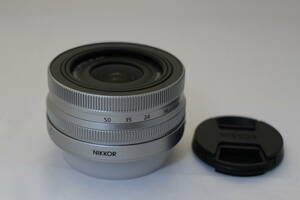 ☆新品級☆ Nikon 標準ズームレンズ NIKKOR Z DX 16-50mm f/3.5-6.3 VR シルバー Zマウント DXレンズ NZDXVR16-50SL ニコン #855
