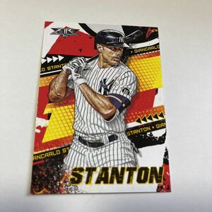 MLB 2022 Topps FIRE BASEBALL トレーディングカード　NY・ヤンキース　ジャンカルロ・スタントン　