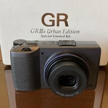 【限定品】RICOH リコー GR3x GRⅢx Urban Editionアーバンエディション 元箱取説保証書2022年4月発売_画像2