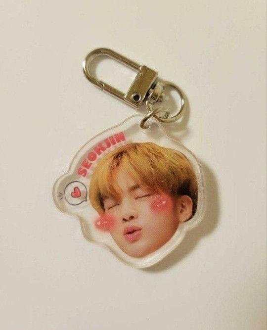 BTS ジン ソクジン アクリルキーホルダー|PayPayフリマ