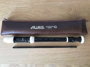 ■AULOS アウロス ソプラノリコーダー SOPRANO G 502B 小学生/小学校で使用 音楽教材 お手入れ棒と専用ケース付き USED 美品 送料350円■