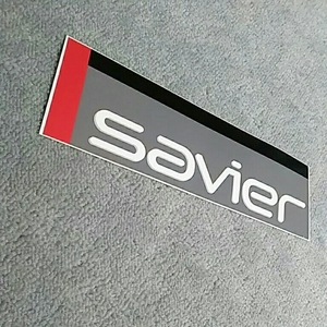 Новый неиспользованный подлинный подлинный настоящий Savier Limited Light Logo Sticker White Logo/Grey/Black/Red около 20,5 см, вертикальный около 6,5 см.