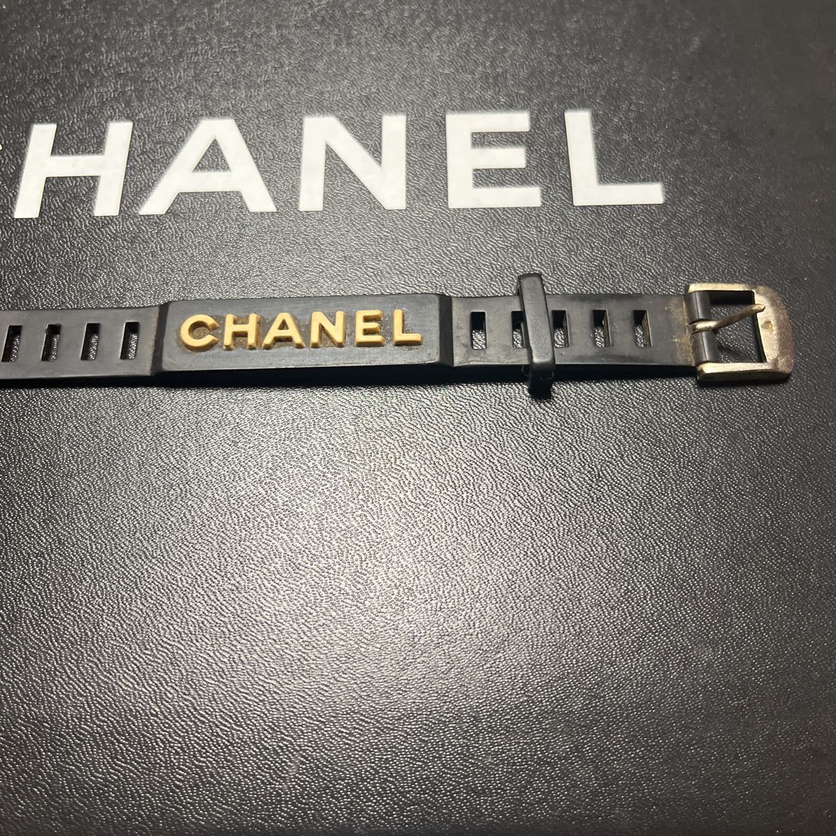 ヤフオク! -シャネル ラバーブレスレットの中古品・新品・未使用品一覧
