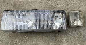  Chevrolet Astro head light left side GUIDE made used GMC Safari 