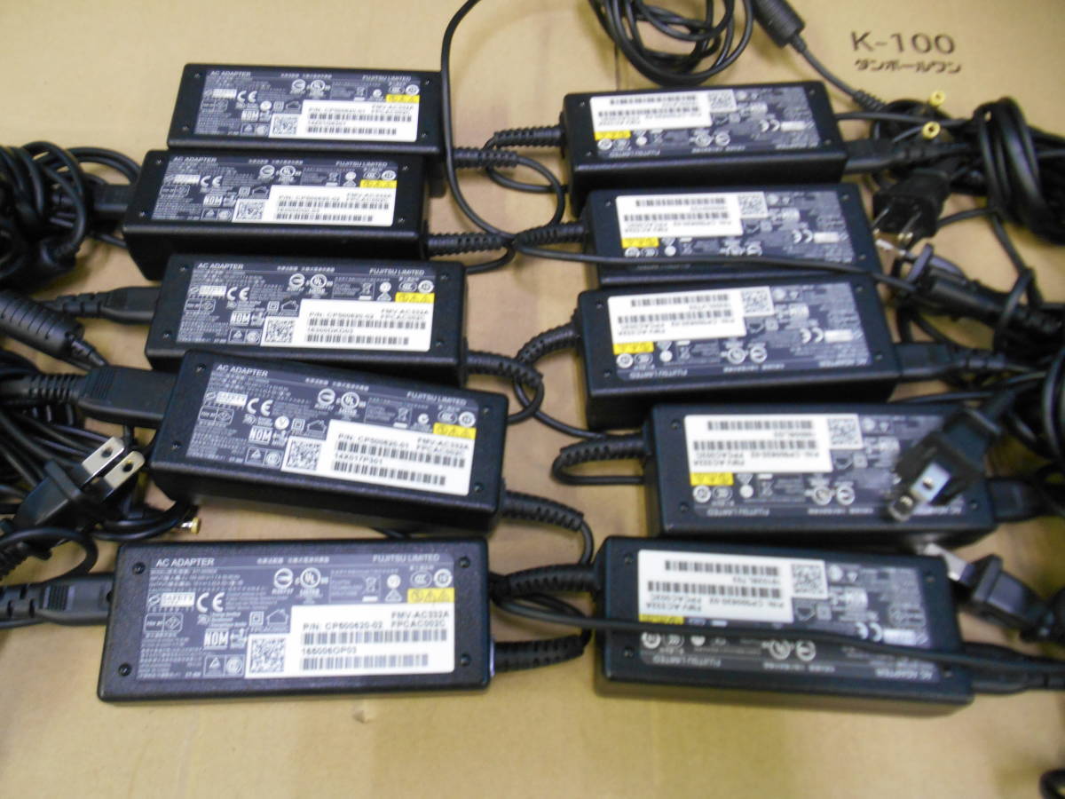 FUJITSU ACアダプタ 19V-3.42A 65W FMV-AC326/FMV-AC327/FMV-AC329/FMV ...