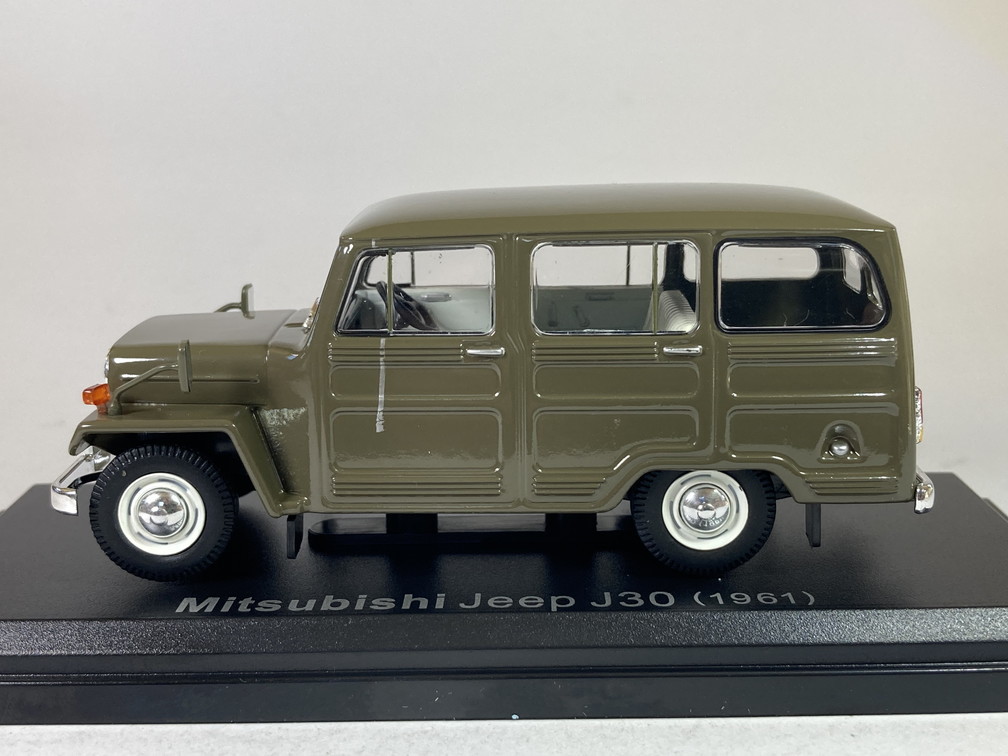 三菱 ジープ Mitsubishi Jeep J30 1961 1/43 - アシェット国産名車