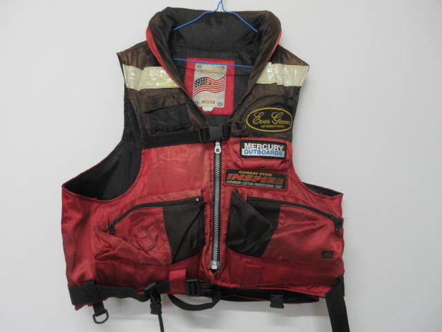 ヤフオク! -ダイワ フローティングベストの中古品・新品・未使用品一覧