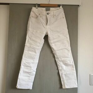 JEANS デニムパンツ　モナーム　Moname 白デニムパンツ　ホワイトデニム　スキニーデニム　24