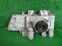 エルフ KK- NHR69EAV 純正右ヘッドライトASSY 12V 運転席側 フォグレス_画像2