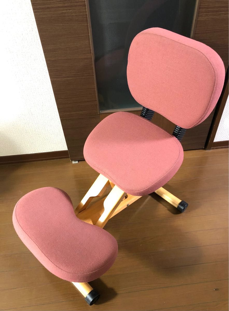 新発売の STOKKE ストッケ バランスチェア 昇降機能付き インテリア