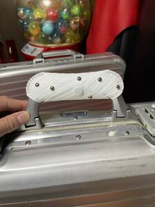 Подличная кожаная ручка для ручки для Rimowa White Zelvra Type Tipe Ctehing Lot010