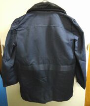 【KA552】未使用品 北海道 中央バス 職員 ジャンパー 襟ボア 防寒 コート 紺色 AMサイズ 男性サイズ ユニフォーム_画像2