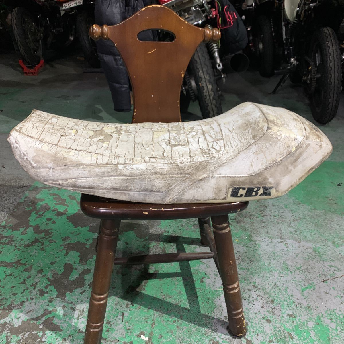 ヤフオク! -「cbx ジュリアーリシート」の落札相場・落札価格