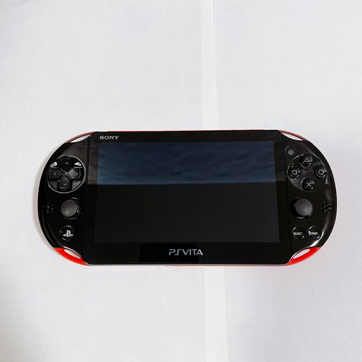 PS Vita PCH-2000 Wi-Fiモデル スーパーバリューパック限定カラー