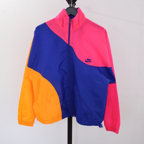 ヤフオク! -「nike ナイロン ジャケット m」(ジャケット、上着 ヤフオク! -「nike ナイロン ジャケット m」(ジャケット、上着