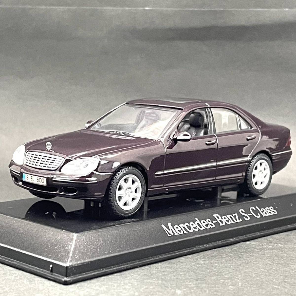ワンピなど最旬ア! メルセデスベンツ S500 W220 1/18カスタムミニカー