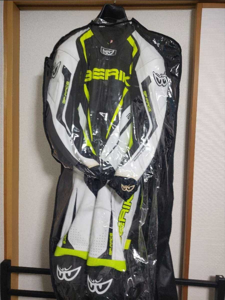 人気特価 ベリック BERIK レーシングスーツ 2.0 サイズ54 【送料込み 