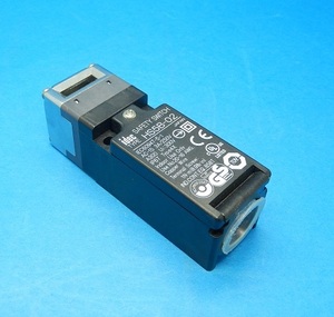 HS5B-02ZB　安全スイッチ　IDEC　ランクB中古品