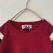 FILA フィラ　ニット　セーター　ワンポイントロゴ　3Dニット　立体的　Mサイズ　ユニセックス　プルオーバー　ウール混　赤色_画像3