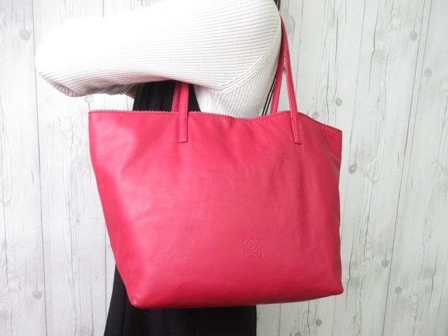LOEWEロエベ レディース トートバッグ レザー ピンク ロゴ ナッパ