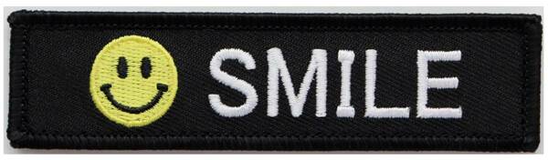 ワッペン スマイルマーク SMILE マジックテープ（ベルクロ）着脱式 ミリタリー サバゲー 笑顔のニコちゃん かわいい刺繍パッチ 10*2.5cm