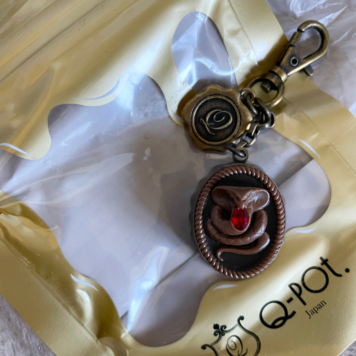 PayPayフリマ|希少 美品 Q-pot フレッシュピンクレモネードネックレス
