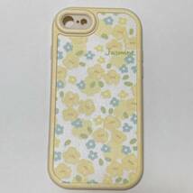 新品　優しい黄色の花柄のiPhoneSEケース iPhoneケース 7/8/SE2.3用 自然　植物　華やか　花　綺麗　自然　パステル　ソフトケース_画像1