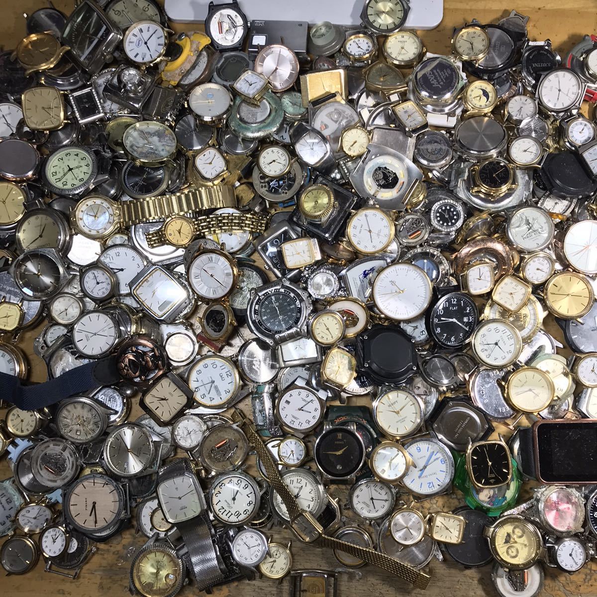 ヤフオク! -時計 部品 大量の中古品・新品・未使用品一覧