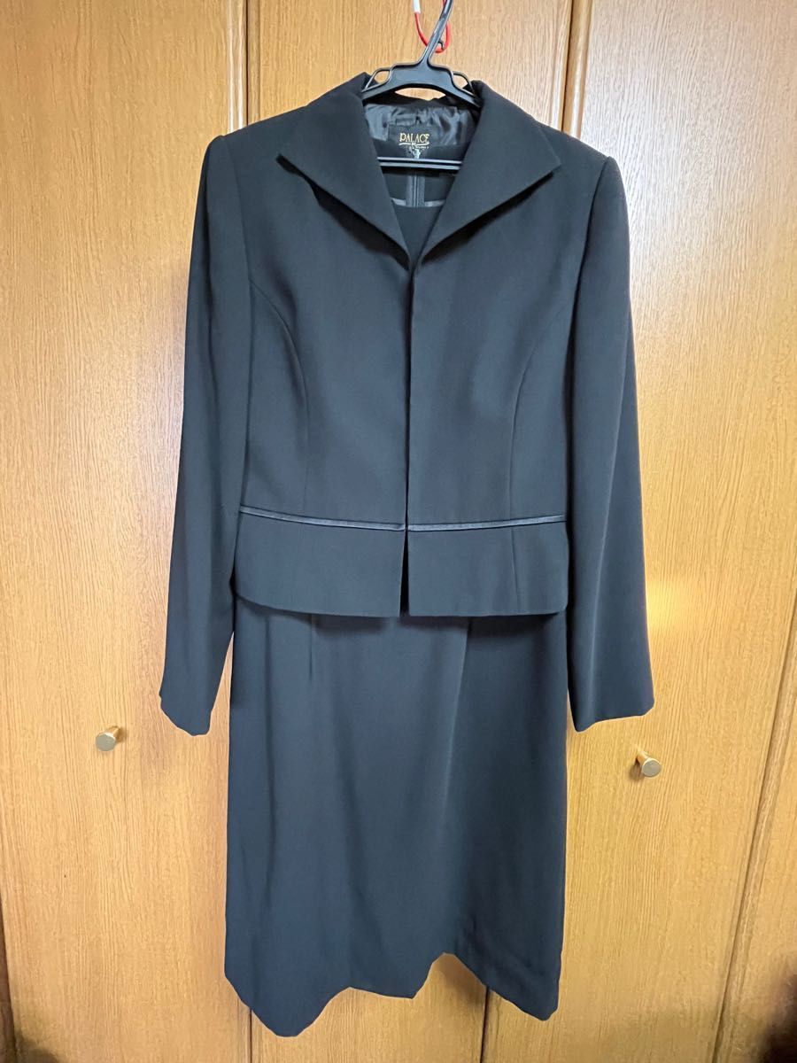 今ならほぼ即納! 新品 15号L喪服礼服ブラックフォーマル黒系レース