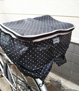 自転車用品　２段式カゴカバー　バスケットカバー　後カゴ用　撥水加工済　【ドットブラック（黒地：白水玉）】　MARUTO　