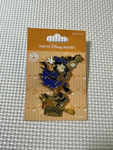  pin badge Halloween 2022 Mickey chip & Dale Disney resort TDR