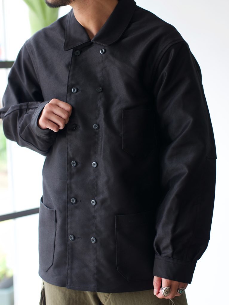 ニャン【テーラードジャケット大量出品中様専用 。 outil veste