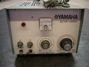 YAMAHA BATTERY CHARGER ヤマハ バッテリー チャージャー 充電器