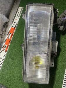  Forward frr32 head light left 