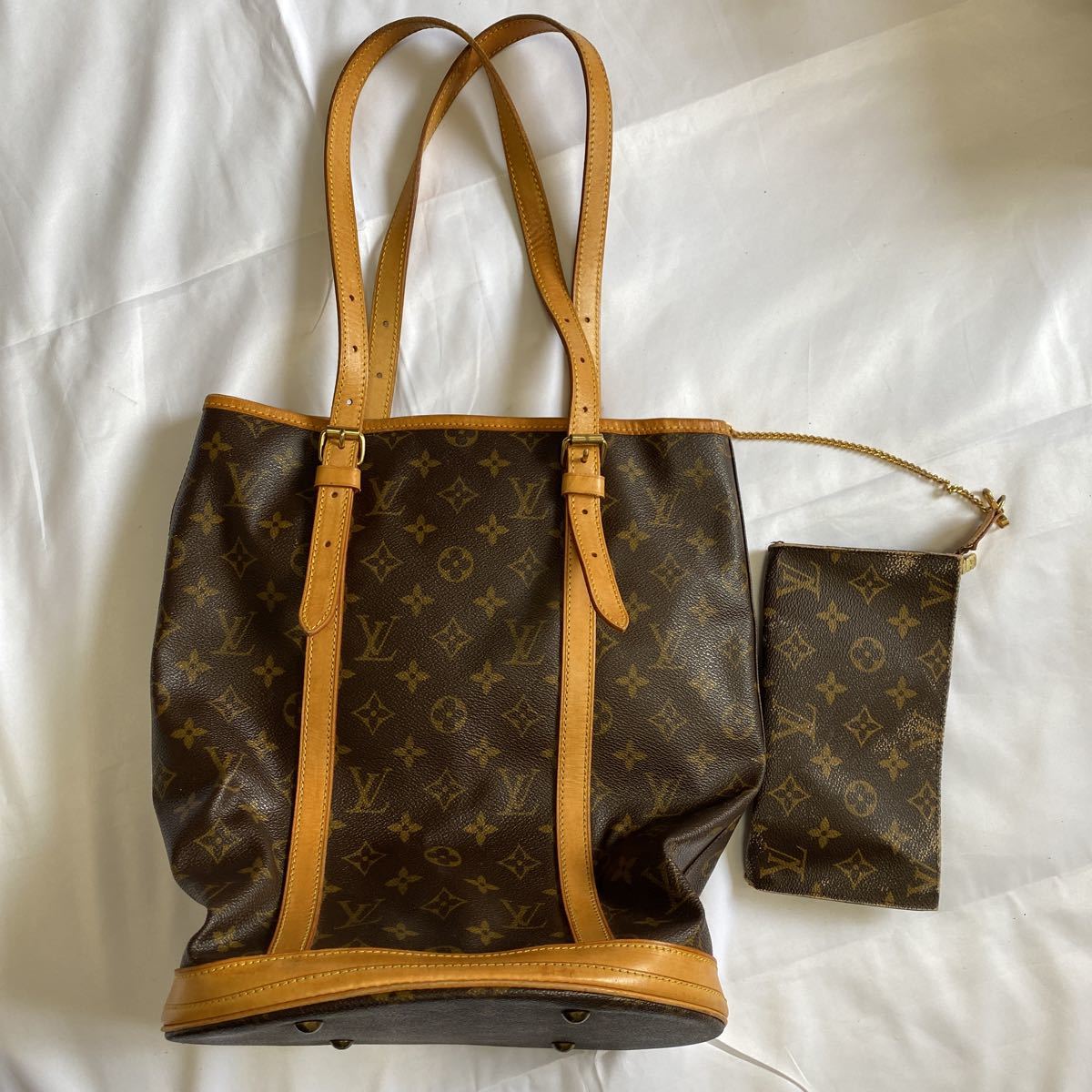 正規品LOUISの値段と価格推移は?|963件の売買情報を集計した正規品 ...