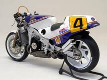 タミヤ・1/12・ホンダ・NSR500 '86・#1・ワイン・ガードナー車・完成品_画像8