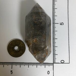 NO:21051 チベットの水晶 チベタンクォーツ 水晶 チベット産 クォーツ クリスタル 両錐 ダブルポイント 鉱物 原石 天然石 パワーストーン