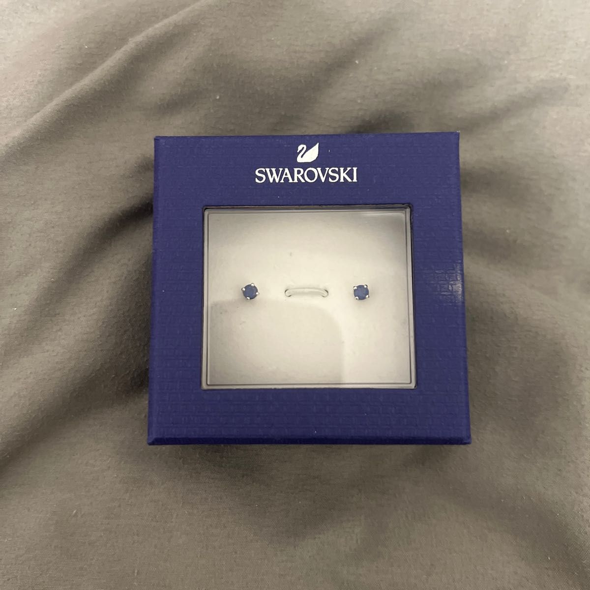 直営店で購入した正規品 スワロフスキー Swarovski ベラ ミニ ピアス