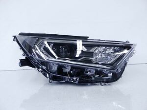 2033641 ラブ4 ハイブリッド 50系 前期 右ライト Bi-Beam LED STANLEY 42-93 打刻 (1) RAV4 AXAH52/AXAH54