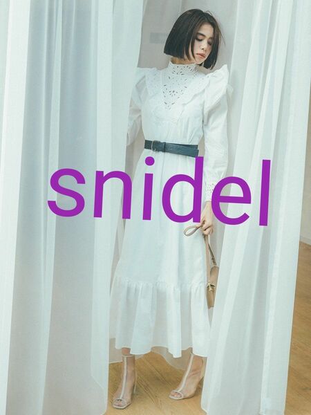 snidel　パンチングレースパフスリワンピース　ホワイト　1　ラスト一点