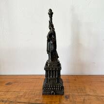 【Vintage】Statue of Liberty (24cm) 自由の女神 置物 スーベニア お土産 ニューヨーク New york 店舗什器 ヴィンテージ アンティーク_画像2