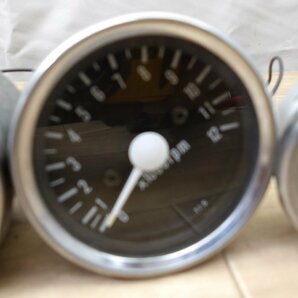 ヤマハ 社外製品 SR400【２H6初期型１９インチモデル】 取り外し 油温計スピード、タコ、アン、メーターセット 長期保管品の画像3