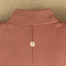 弓道　女性用　中古　紋付着物　絹　たすき付　　袴用　裄67センチ　20230117-01 送料は商品説明にあります。_画像8