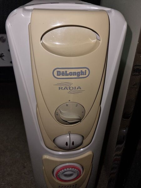 デロンギ オイルヒーター
