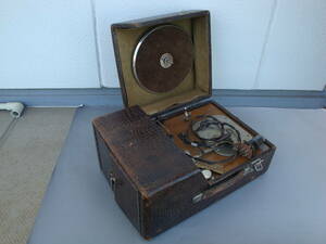  antique vacuum tube radio +SP for record player operation not yet verification arm none 