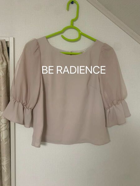 BE RADIENCE ブラウス