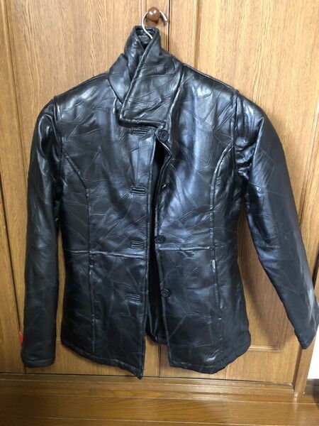 お値段下げました 皮ジャケット パッチワーク 新品未使用 購入したままクローゼット保管です 良いお品です レザージャケットです