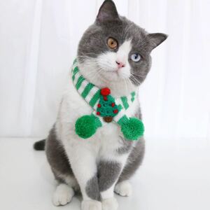  cat clothes cat muffler winter cat clothes protection against cold heat insulation Christmas clothes Christmas cat clothes green 